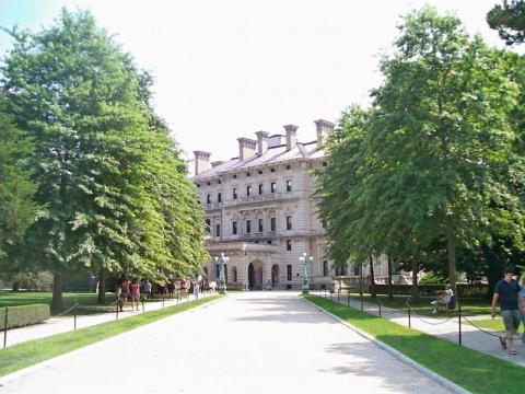 Newport: The Breakers